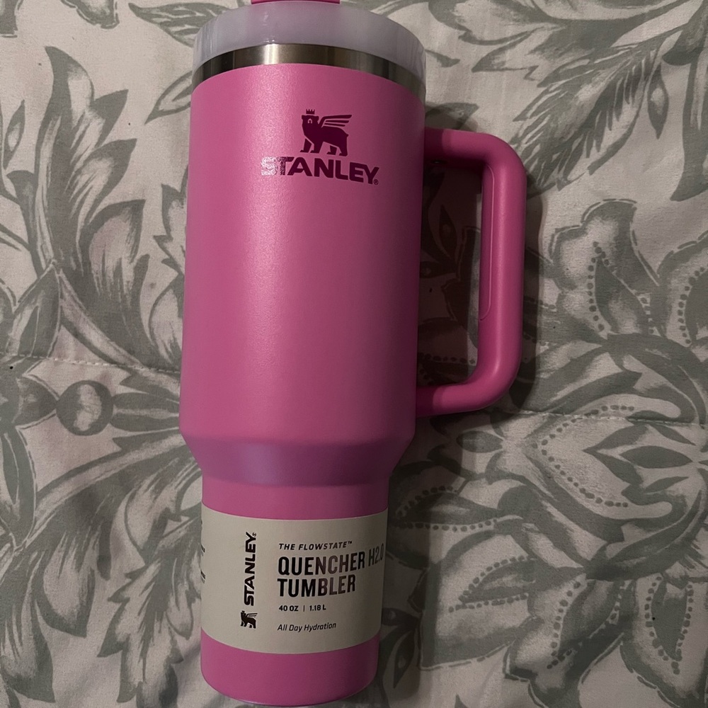 Pink Stanley 40oz